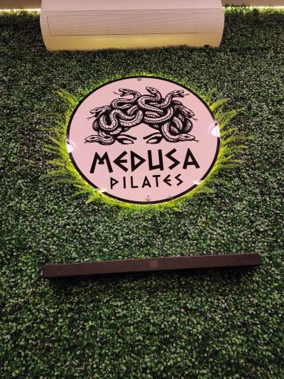 Aparelho de som e ar condicionado estudio Medusa Pilates em Guarulhos